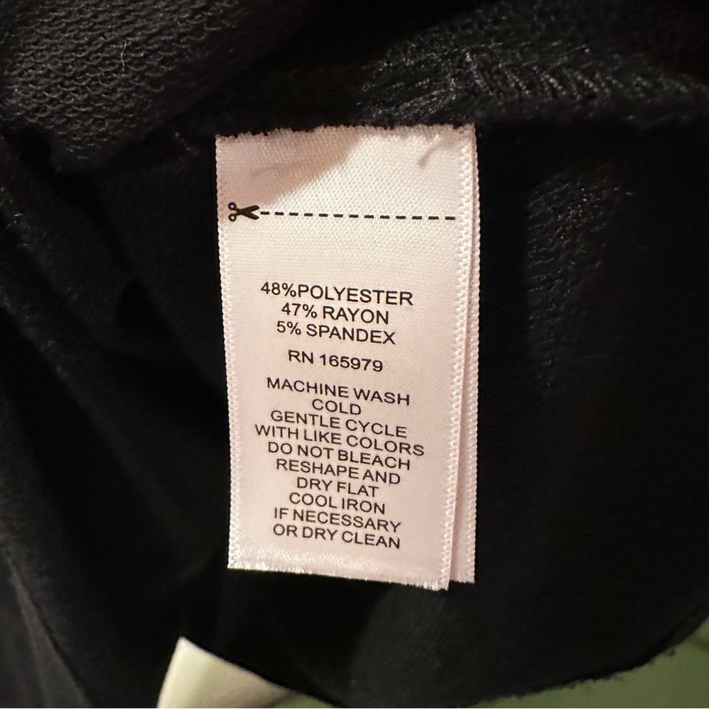 Cable & Gauge Elegant Black Puff Sleeve Blouse 2X - Picture 6 of 7